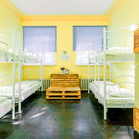 Garis Factory Hostel Kiev Dış mekan fotoğraf